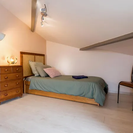 Grande Maison Lumineuse, Jardin Clos, Wi-fi Inclus - Fr-1-306-1295 펜션 *