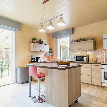 펜션 Grande Maison Lumineuse, Jardin Clos, Wi-fi Inclus - Fr-1-306-1295 *