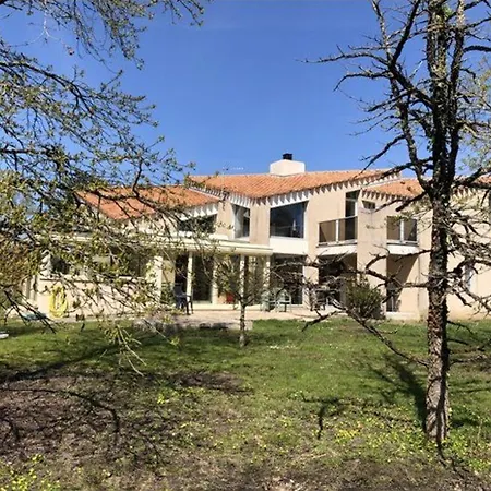 Grande Maison Lumineuse, Jardin Clos, Wi-fi Inclus - Fr-1-306-1295